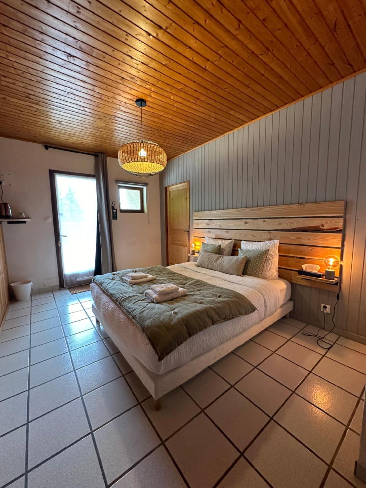 Saint-Maurice-en-Trièves Logis Le Chalet מראה חיצוני תמונה